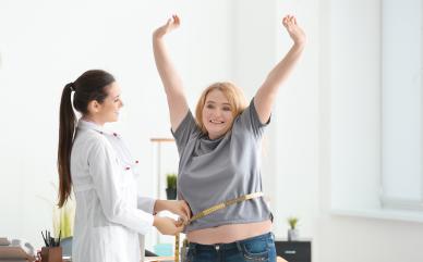 Vivalia prise en charge obésité (source : adobe stock)